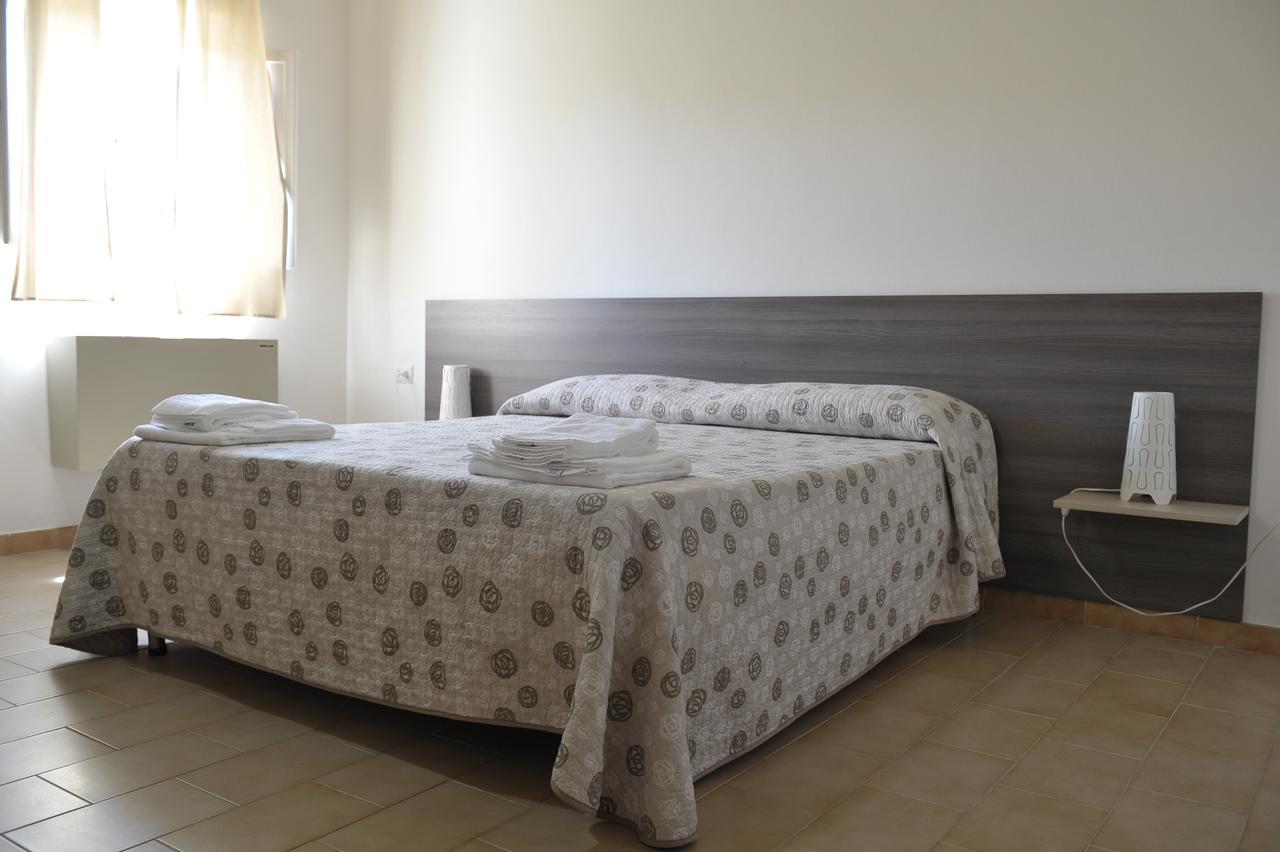Albergo " Il Gattopardo" Di Esposito Carmela & C Sas Sant'Arcangelo  Zewnętrze zdjęcie