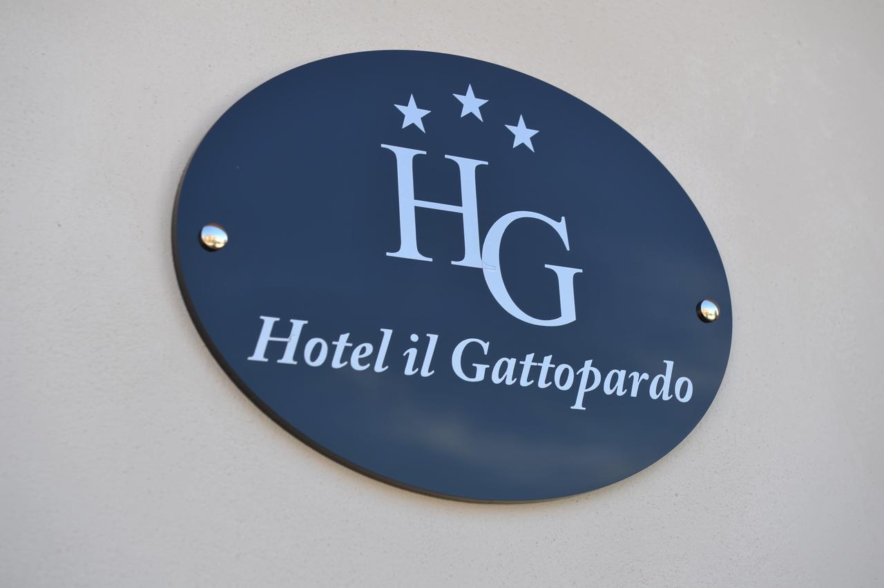 Albergo " Il Gattopardo" Di Esposito Carmela & C Sas Sant'Arcangelo  Zewnętrze zdjęcie